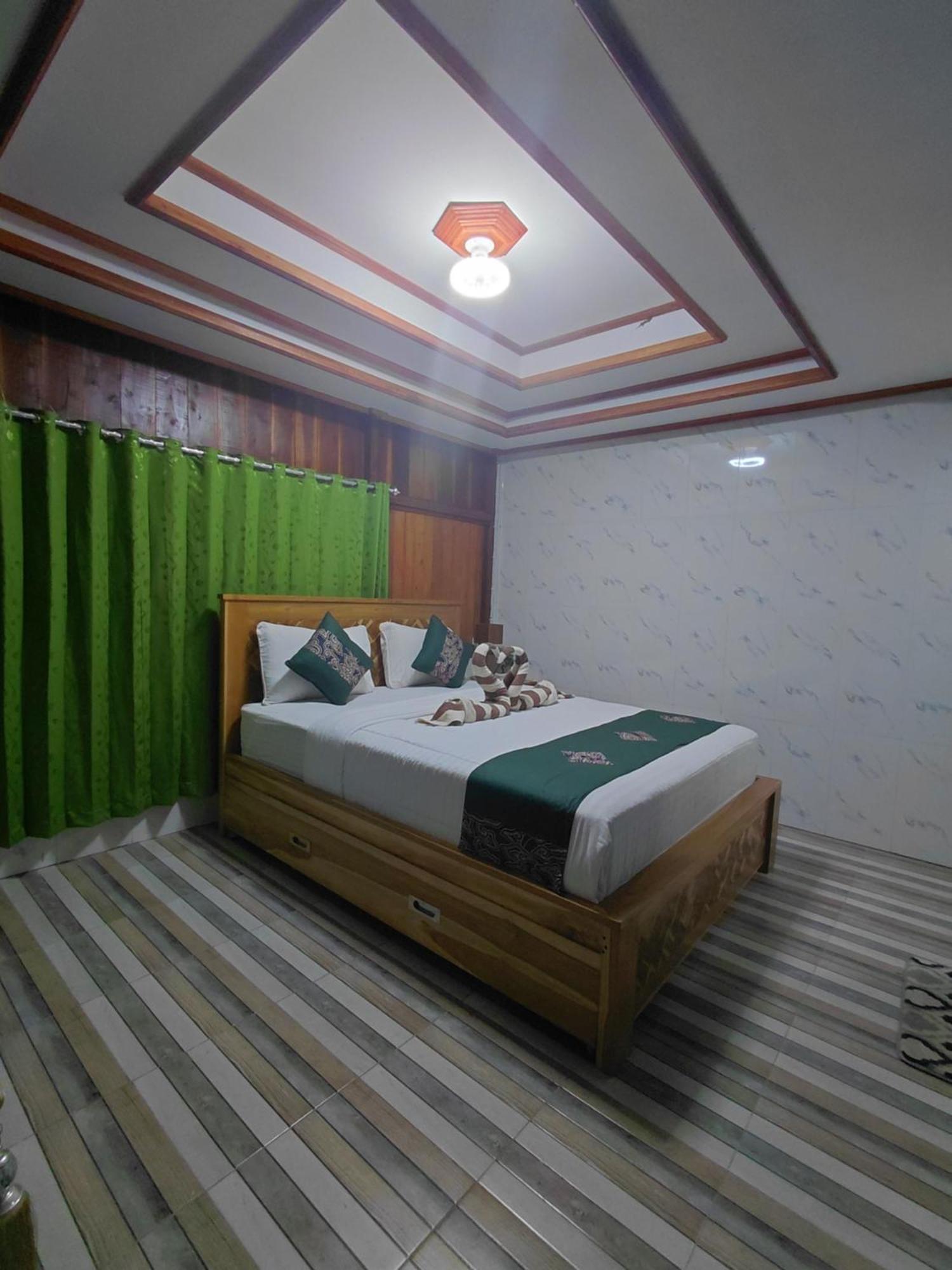 Friendly Homestay Lemukih Сингараджа Экстерьер фото