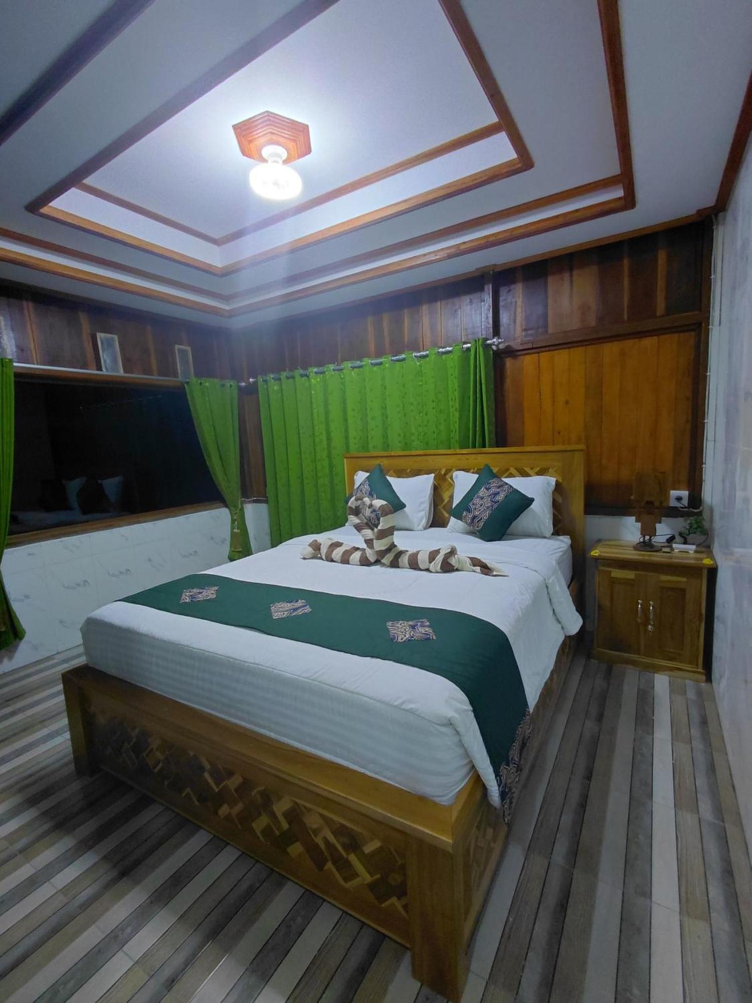 Friendly Homestay Lemukih Сингараджа Номер фото